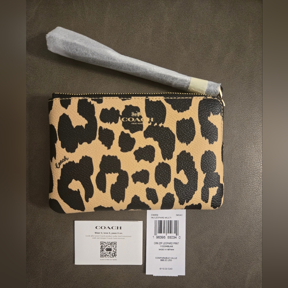 Coach Women's Small Corner Zip Wristlet with Leopard Print